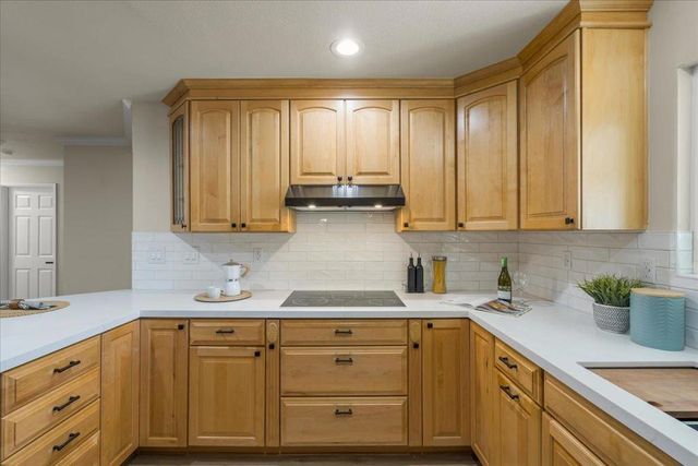 6535 Kings Place, Gilroy, CA 95020