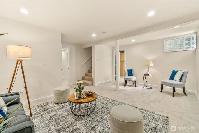 2763 59th Avenue SW, Seattle, WA 98116