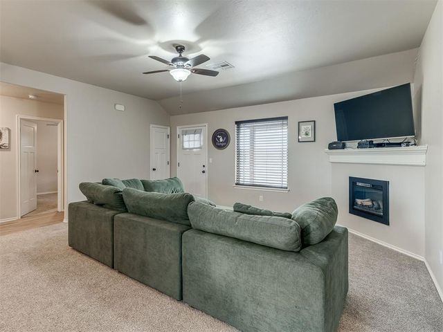 2204 County Street 2976, Blanchard, OK 73010