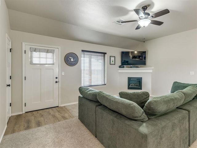 2204 County Street 2976, Blanchard, OK 73010