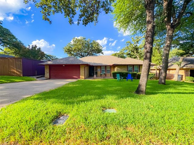 4805 Bonneville Drive, Arlington, TX 76016