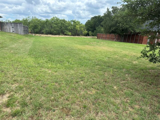 3121 Preston Club Drive, Sherman, TX 75092