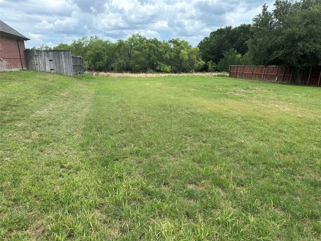 3121 Preston Club Drive, Sherman, TX 75092