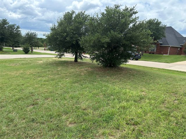 3121 Preston Club Drive, Sherman, TX 75092