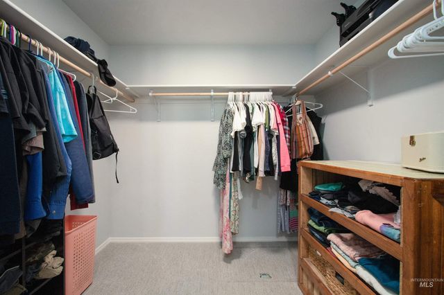 406 Hildago Way, Caldwell, ID 83605