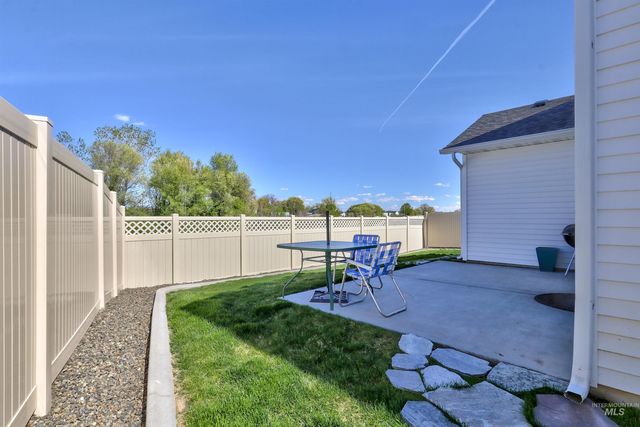406 Hildago Way, Caldwell, ID 83605