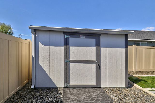 406 Hildago Way, Caldwell, ID 83605