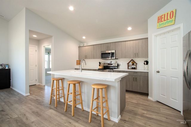 406 Hildago Way, Caldwell, ID 83605