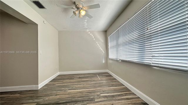 8450 NW 26th St, Sunrise, FL 33322