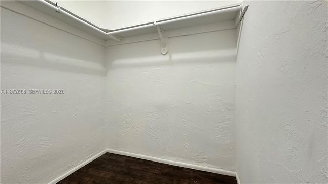 8450 NW 26th St, Sunrise, FL 33322