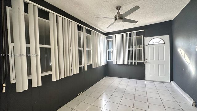 8450 NW 26th St, Sunrise, FL 33322