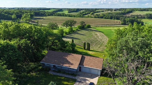 N8436 Marty Road, New Glarus, WI 53574