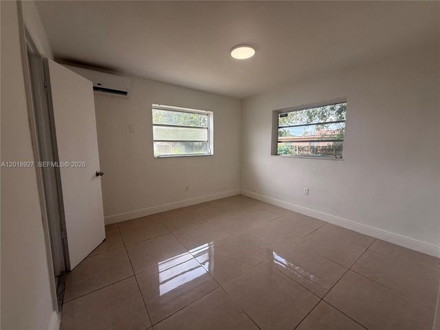 435 NW 44th Ave BACK, Miami, FL 33126