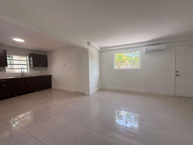 435 NW 44th Ave BACK, Miami, FL 33126