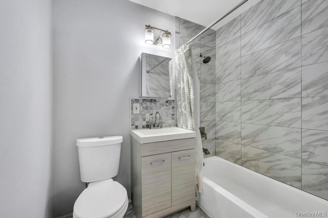 348 Artist Lake Drive, Middle Island, NY 11953