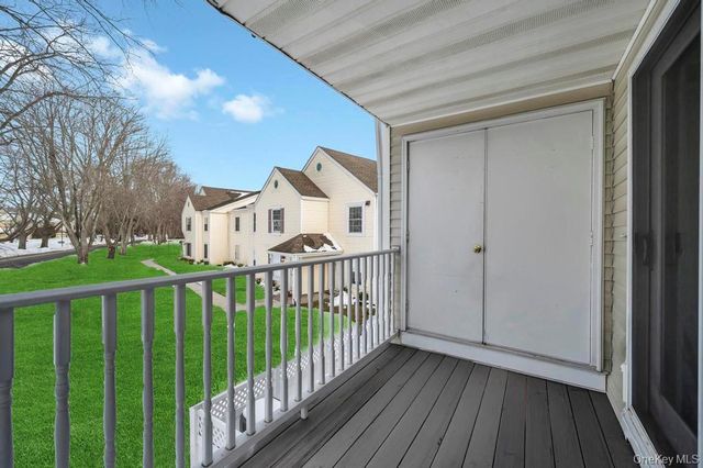 348 Artist Lake Drive, Middle Island, NY 11953