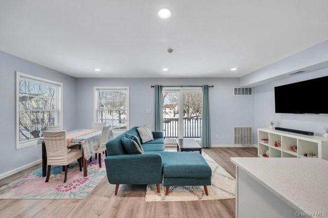 348 Artist Lake Drive, Middle Island, NY 11953