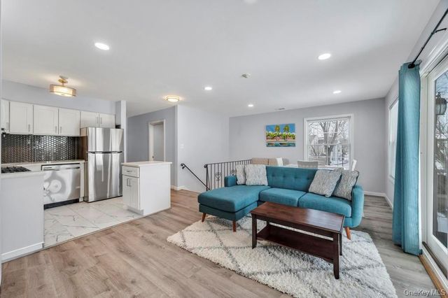 348 Artist Lake Drive, Middle Island, NY 11953