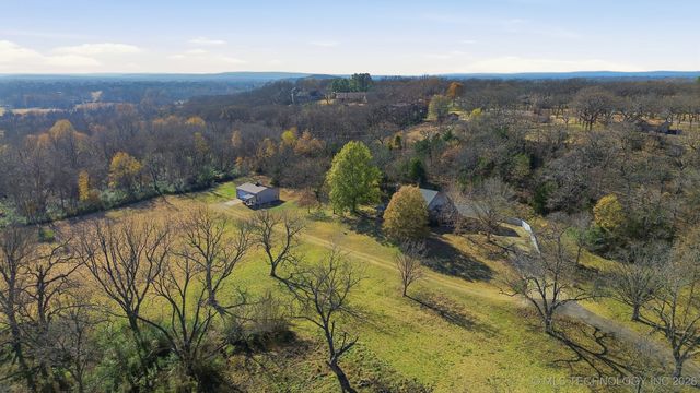 1713 Morningside Drive, Okmulgee, OK 74447