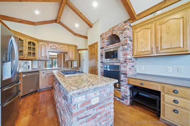 1713 Morningside Drive, Okmulgee, OK 74447