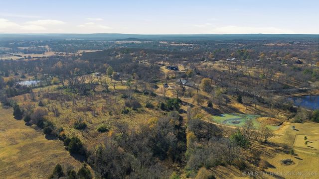 1713 Morningside Drive, Okmulgee, OK 74447