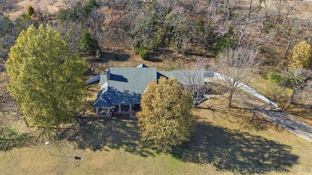 1713 Morningside Drive, Okmulgee, OK 74447