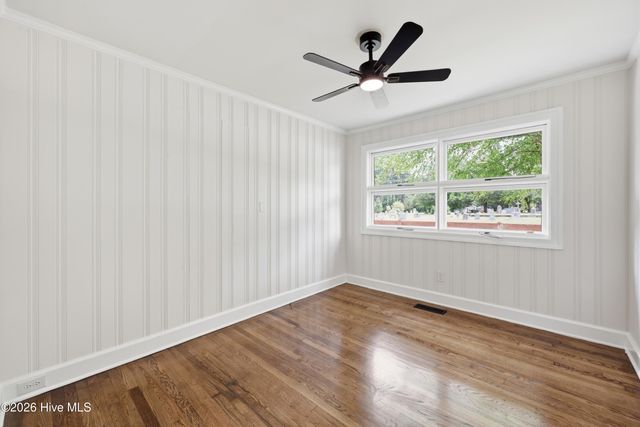 3222 North Contentnea Street, Farmville, NC 27828