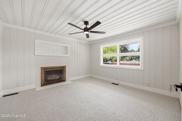 3222 North Contentnea Street, Farmville, NC 27828
