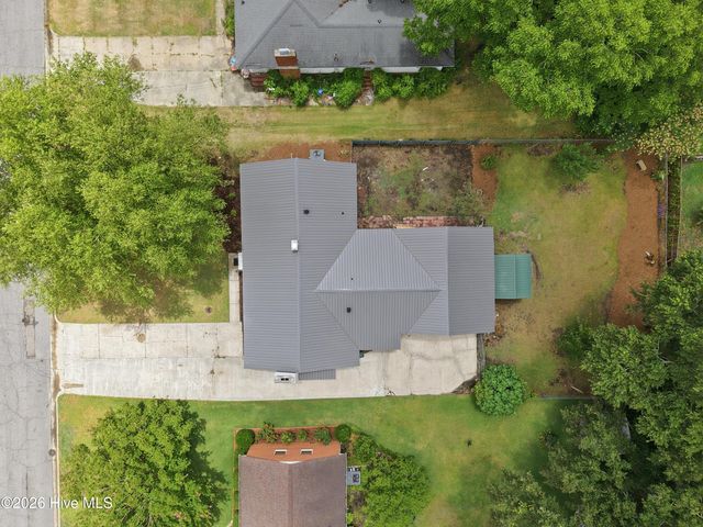 3222 North Contentnea Street, Farmville, NC 27828