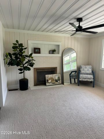 3222 North Contentnea Street, Farmville, NC 27828