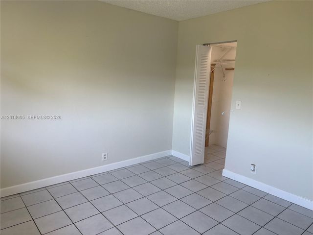 651 NW 42nd Ct 214, Deerfield Beach, FL 33064