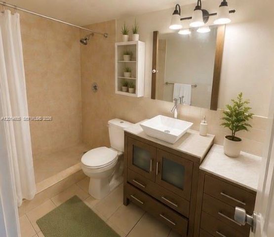 651 NW 42nd Ct 214, Deerfield Beach, FL 33064