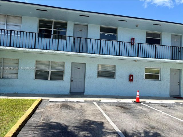 651 NW 42nd Ct 214, Deerfield Beach, FL 33064