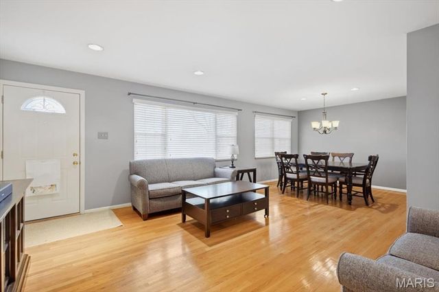 6123 Savio Drive, Affton, MO 63123