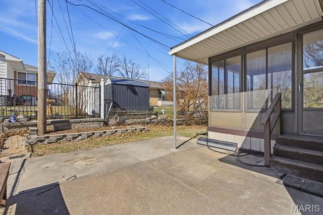 6123 Savio Drive, Affton, MO 63123