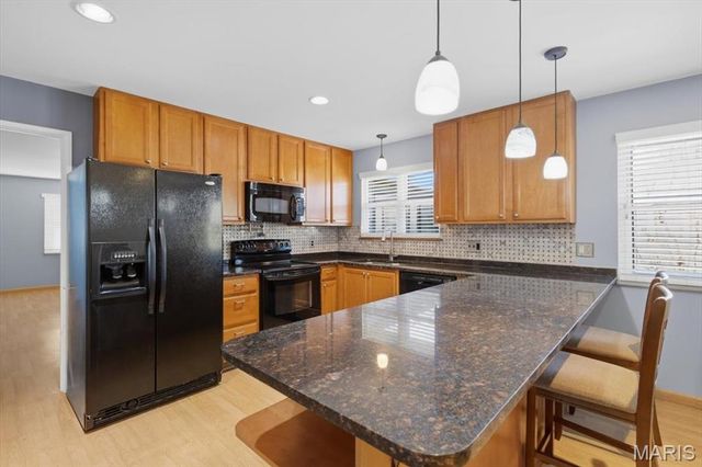 6123 Savio Drive, Affton, MO 63123