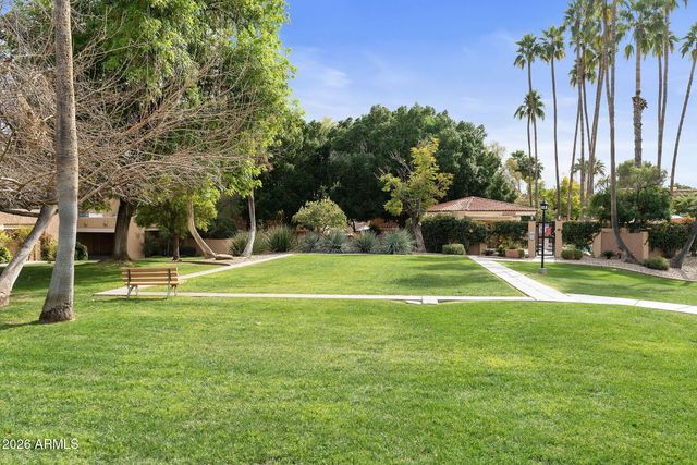 10655 N 9TH Street 217, Phoenix, AZ 85020