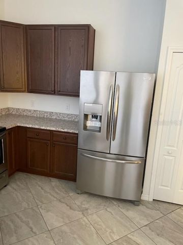 215 CHICAGO AVENUE W, Haines City, FL 33844