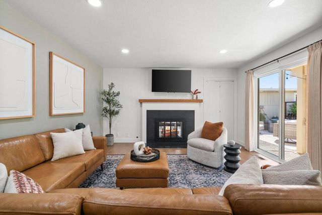 302 Carbonera Drive, Santa Cruz, CA 95060
