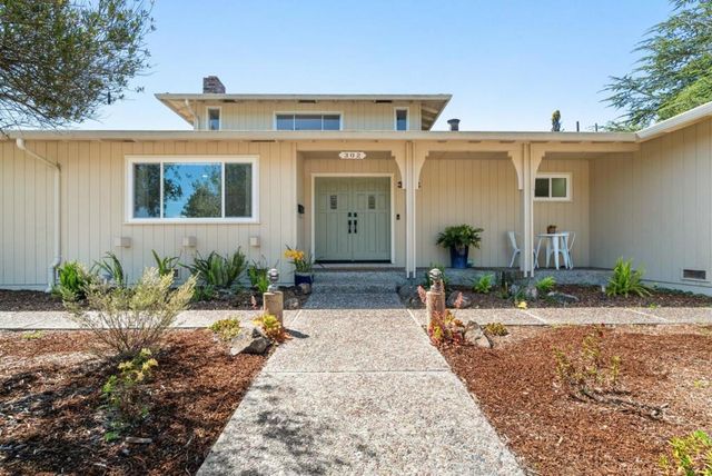302 Carbonera Drive, Santa Cruz, CA 95060