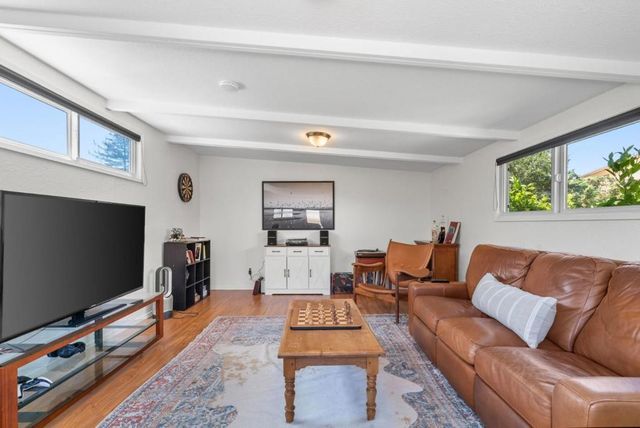 302 Carbonera Drive, Santa Cruz, CA 95060
