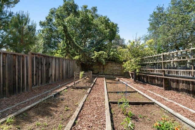 302 Carbonera Drive, Santa Cruz, CA 95060