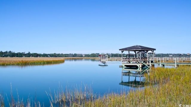 607 Hawthorn Dr., Pawleys Island, SC 29585