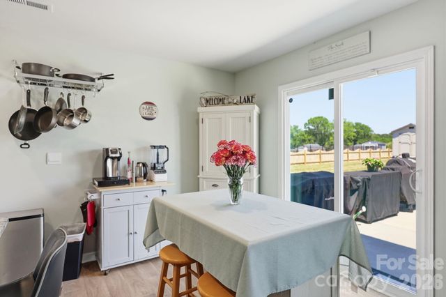 1276 Hickory Point Drive, Lexington, NC 27292