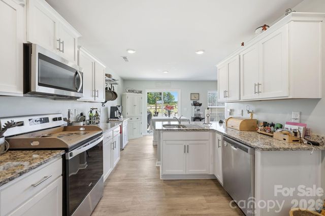 1276 Hickory Point Drive, Lexington, NC 27292