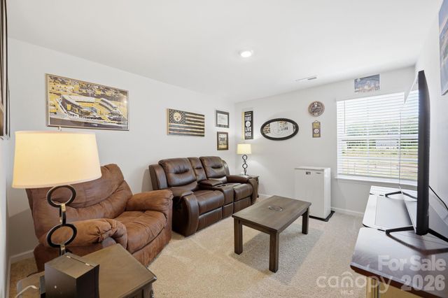1276 Hickory Point Drive, Lexington, NC 27292