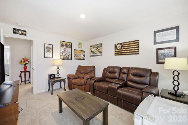 1276 Hickory Point Drive, Lexington, NC 27292