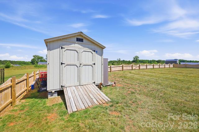 1276 Hickory Point Drive, Lexington, NC 27292