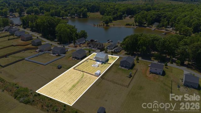 1276 Hickory Point Drive, Lexington, NC 27292