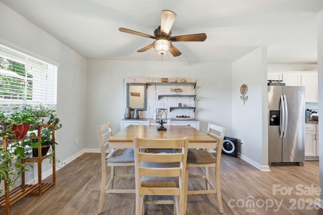 1276 Hickory Point Drive, Lexington, NC 27292